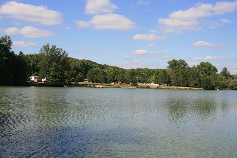 camping lac de Neguenou