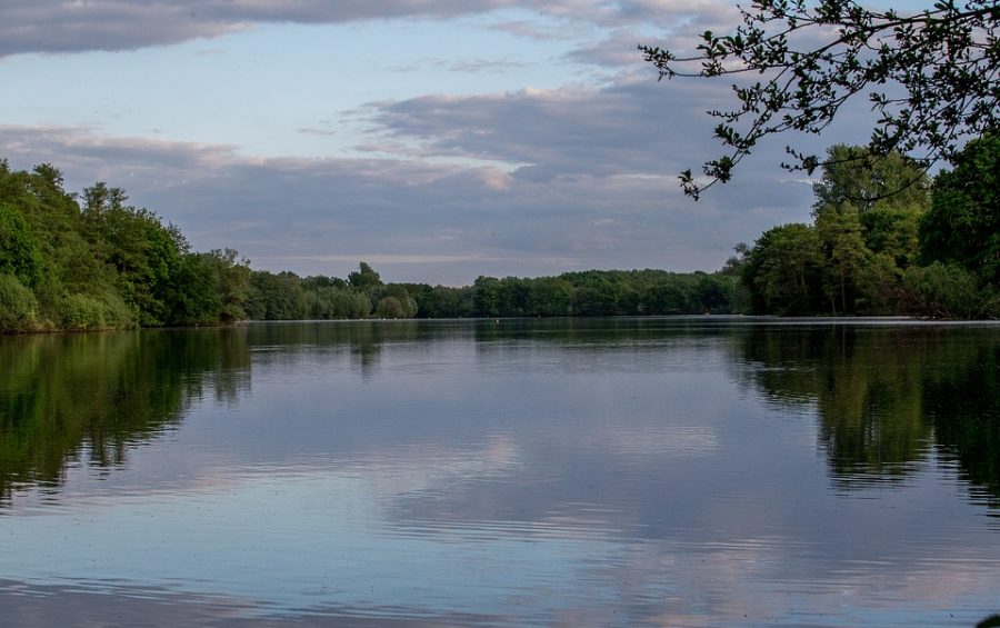 Le lac de Néguenou près d'Agen